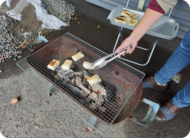 友遊館(勤労青少年ホーム)の年末清掃、迎春準備